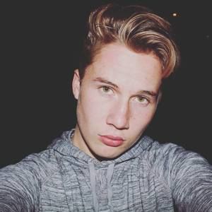 Meet your Posher, Jesse